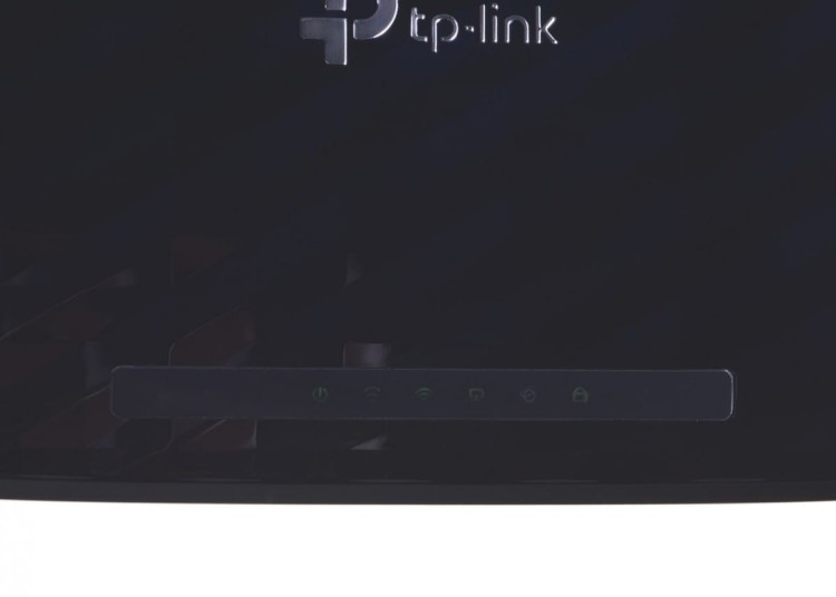 Router TP-LINK EC225-G5