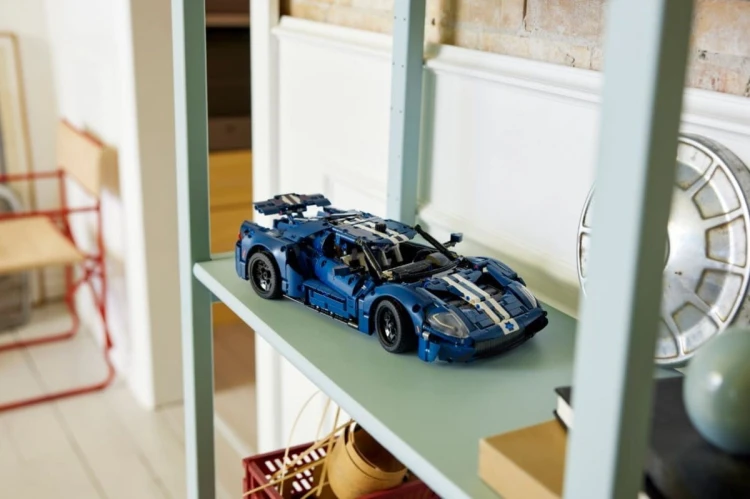 LEGO Technic 42154 Ford GT, wersja z 2022 roku