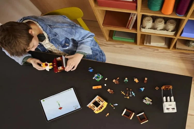 LEGO MINECRAFT 21273