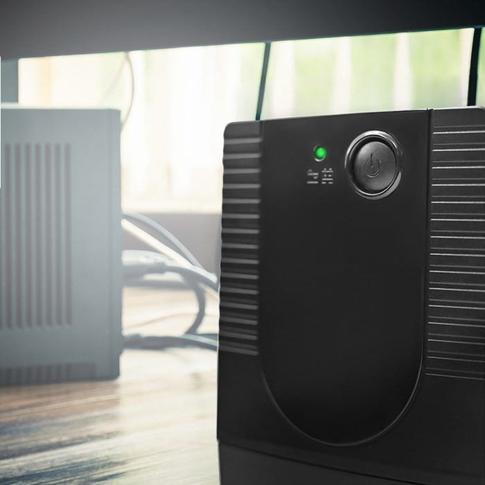 QOLTEC ZASILACZ AWARYJNY UPS LINE INTERACTIVE | MONOLITH | 1000VA | 600W