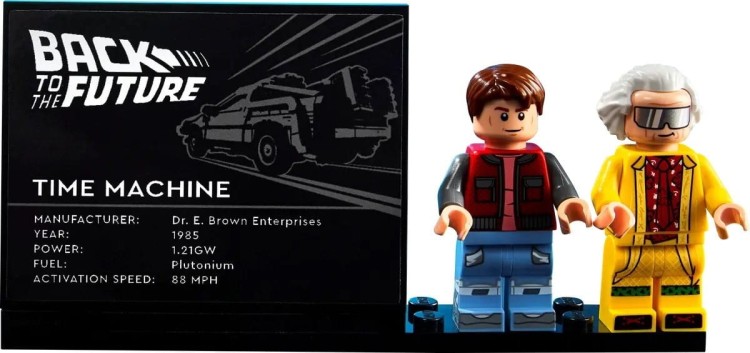 LEGO Creator Expert 10300 Wehikuł czasu z „Powrotu do przyszłości”