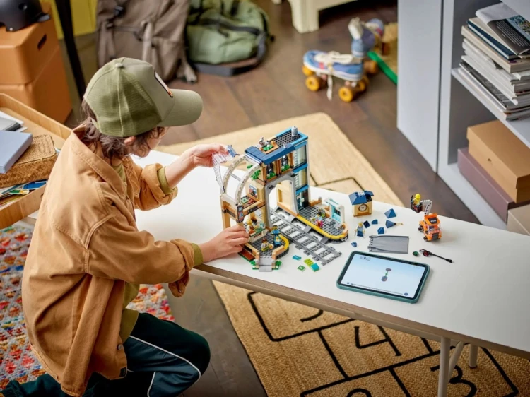 LEGO CITY 60469 TRAINS CENTRAL TRAIN STATION