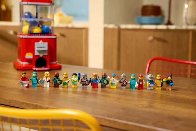 LEGO 21358 Ideas - Maszyna z minifigurkami
