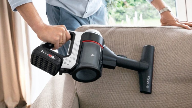 Odkurzacz BOSCH BSS 711W UNLIMITED