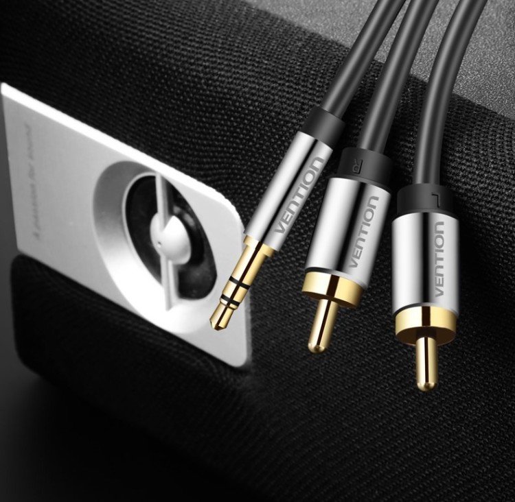 Kabel audio 3,5 mm męski na 2RCA męski 1 m czarny