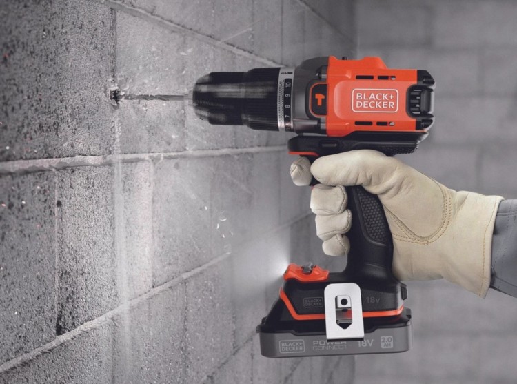 Wiertarko-wkrętarka 18V BCD383D2TA BLACK+DECKER
