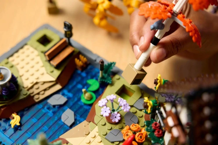 LEGO Icons 11372 Jesienny ogród z chatką