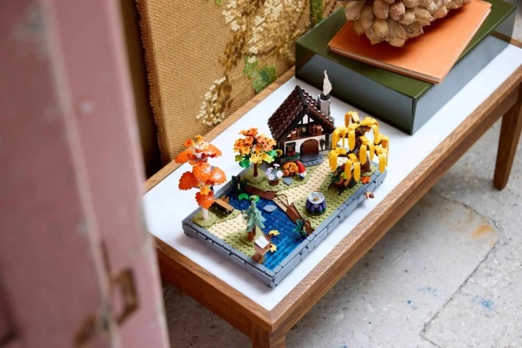 LEGO Icons 11372 Jesienny ogród z chatką