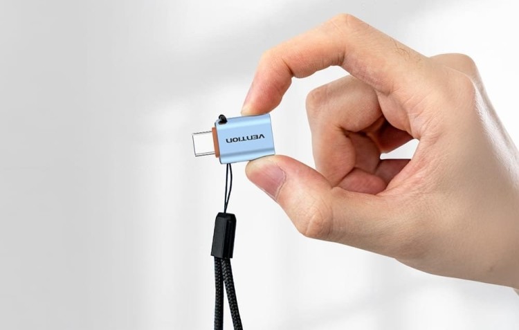 Adapter OTG USB 3.1 Vention USB-C do USB-A ze smyczą  stop aluminium