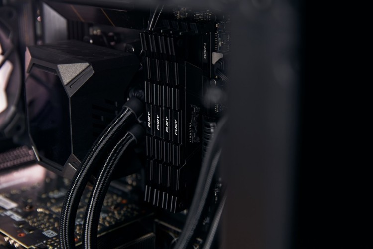 KINGSTON DDR4 16GB 3200MT/s CL16 DIMM FURY Renegade Czarny