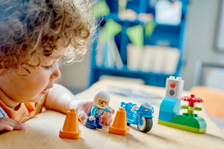 LEGO DUPLO TOWN 10471 Niebieski motocykl policyjny