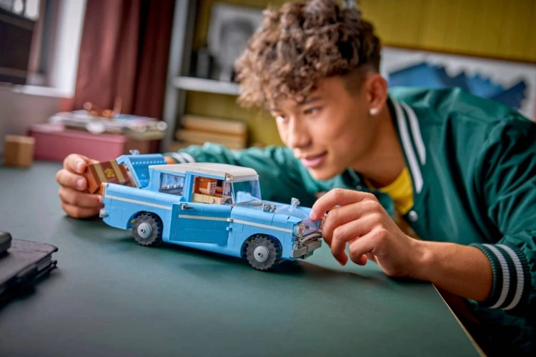 LEGO Harry Potter 76470 Latający Ford Anglia