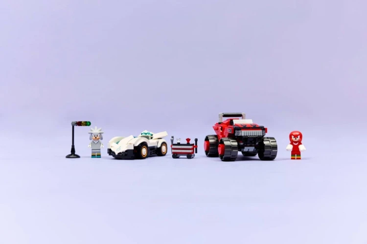 LEGO Sonic 77118 Srebrny samochód vs. monster car Knucklesa
