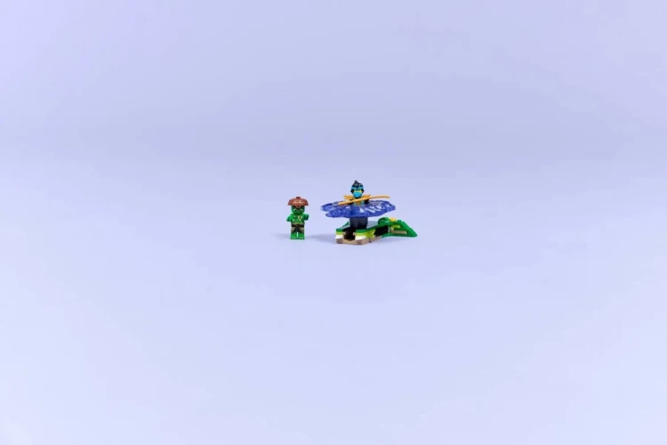 LEGO NINJAGO 71849 Nya vs. Elemental Monster Spinner Battle