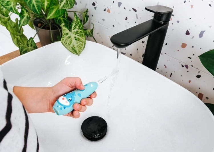 Szczoteczka soniczna niebieska ZK3020 CONCEPT