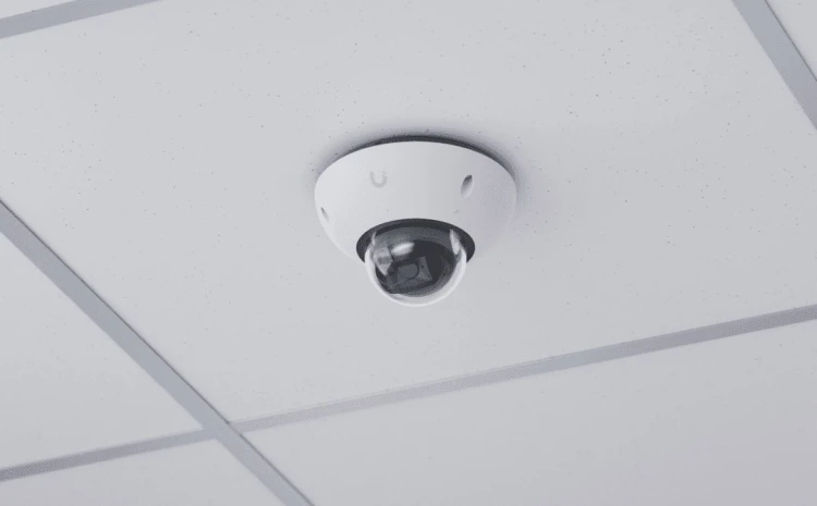 Kamera Ubiquti UniFi G6 Dome White (UVC-G6-Dome-W) 8MP 3840 x 2160 (16:9) IP66 IK10 9,25W