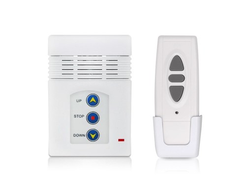 Ekran Maclean MC-561 (ścienny; rozwijane elektrycznie; 16:9; 135,0")