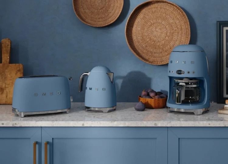Toster SMEG TSF01SBMEU