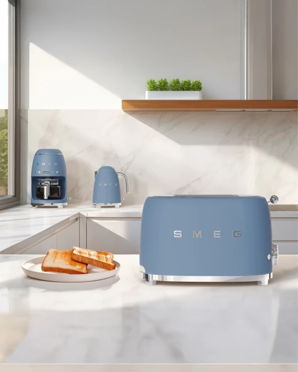 Toster SMEG TSF01SBMEU