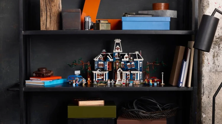 LEGO Icons 11370 - Stranger Things: Dom Creelów