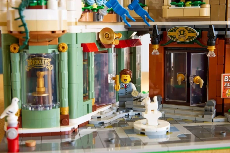 LEGO Icons 11371 - Ulica handlowa