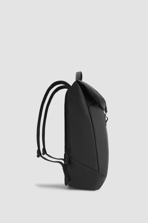 XD DESIGN PLECAK URBAN FLAP-TOP CZARNY P/N: P706.2601