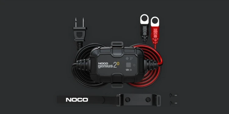 GENIUS2DEU 2A Direct-Mount Battery Charger