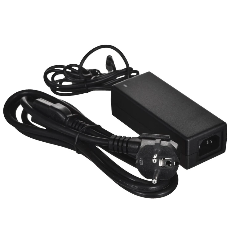 D-Link DES-1005P - Niezarządzany - L2 - Fast Ethernet (10/100) - Pełny dupleks - Power over Ethernet (PoE)