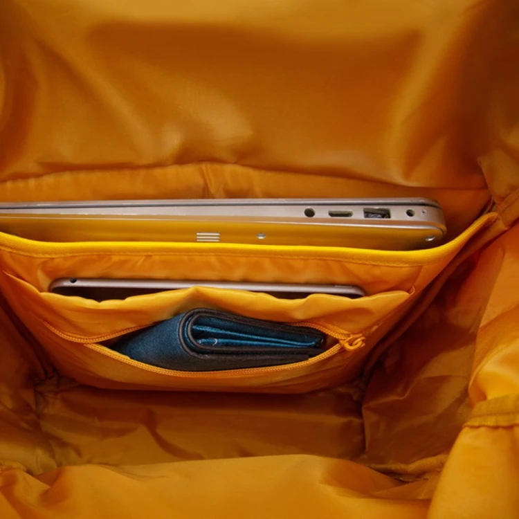Plecak na laptop 15.6" 25L Rivacase 5321 bordowo-żółty