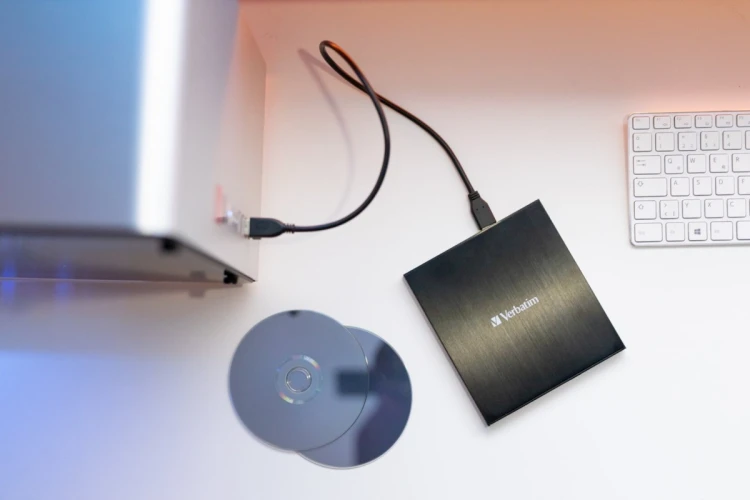Zewnętrzny napęd CD/DVD Verbatim EXTERNAL SLIMLINE