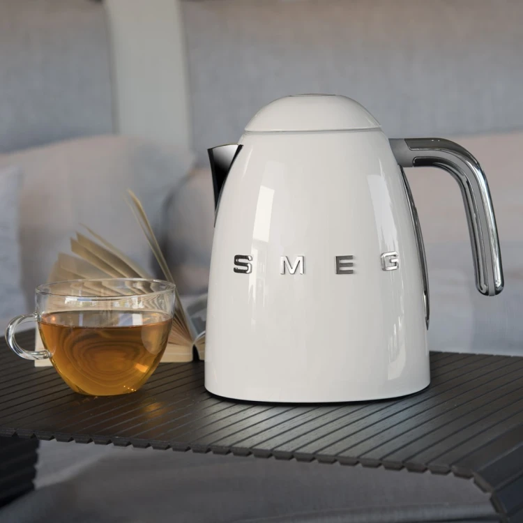 Smeg KLF04CREU czajnik elektryczny 1,7 l 2400 W Kremowy