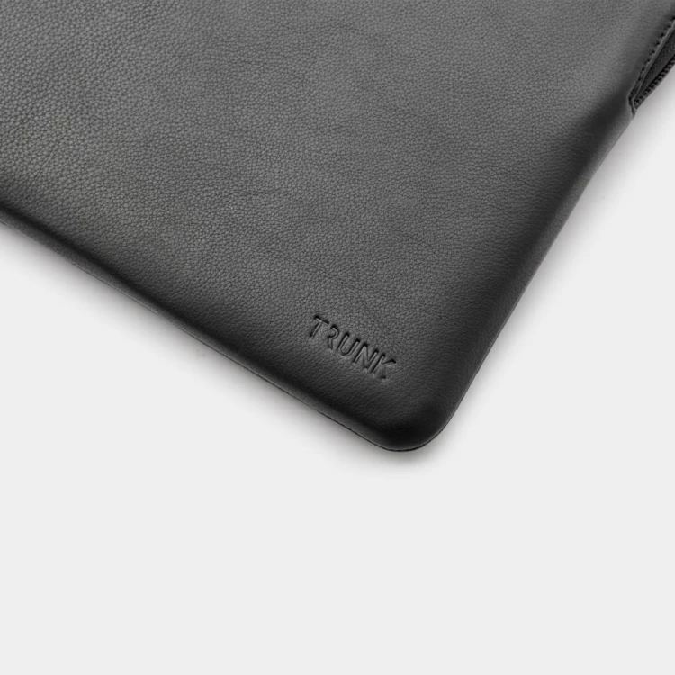 Skórzane etui ochronne na MacBook 14" (black)