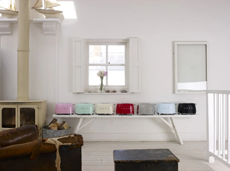 Toster SMEG TSF01RDEU