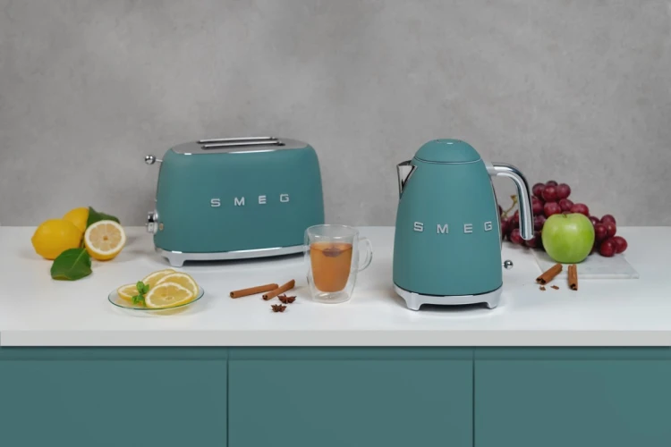 Smeg TSF01EGMEU Toster 2 kromki Szmaragd N Matowy