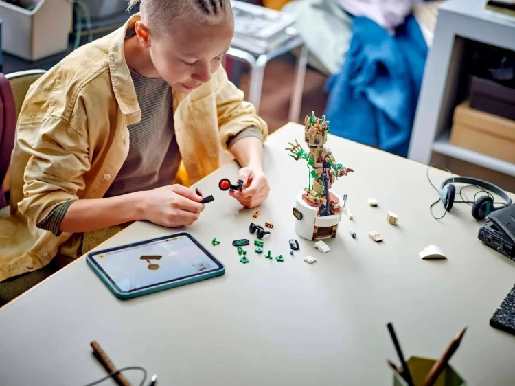 LEGO MARVEL 76297 Tańczący Groot