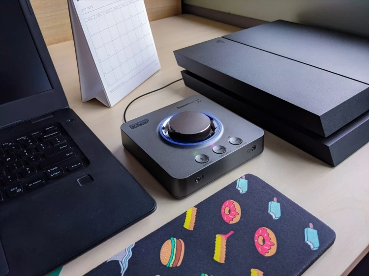 Karta dźwiękowa Sound Blaster X4 zew