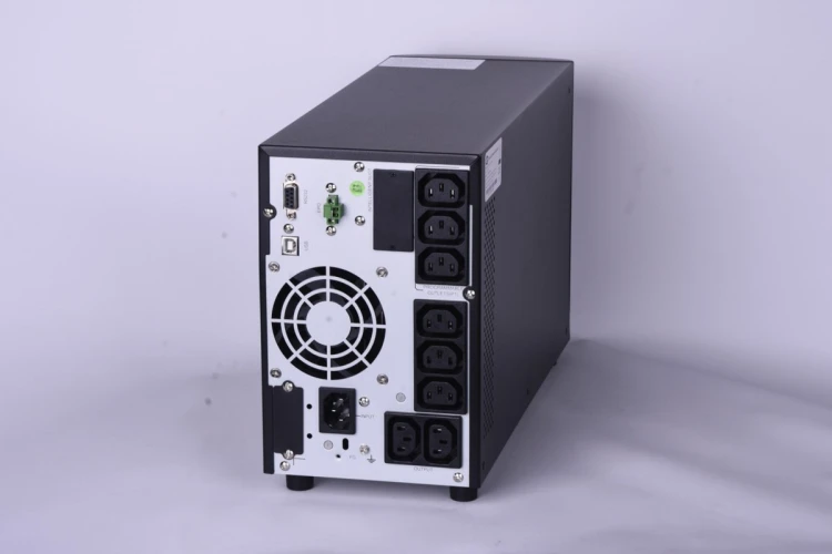 Orvaldi VOTLT3K zasilacz UPS Technologia line-interactive 3 kVA 2100 W