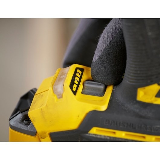 Stanley FATMAX SFMCF830B-XJ wkrętak zasilany/zakrętark udarowy 3200 RPM Czarny, Żółty