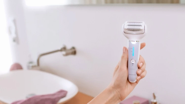 Panasonic ES-EY30 depilator różowy, Biały