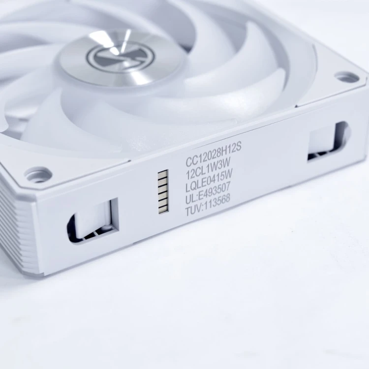 Bezprzewodowy wentylator Lian Li UNI FAN CL, 3-pak - 120mm, biały