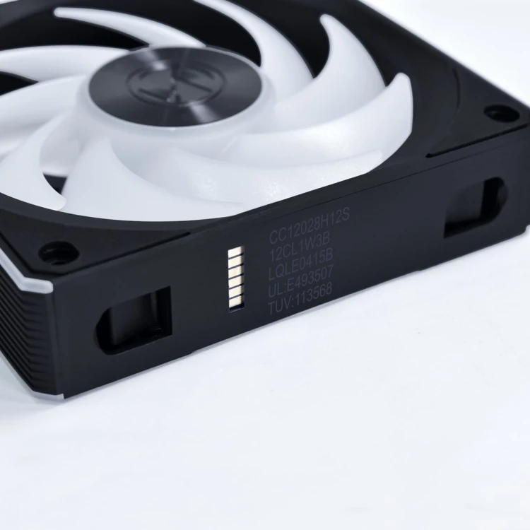 Wentylator bezprzewodowy Lian Li UNI FAN CL, 3-pak - 120mm