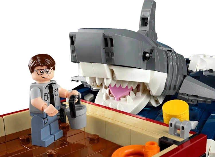 LEGO Ideas 21350 - Szczęki