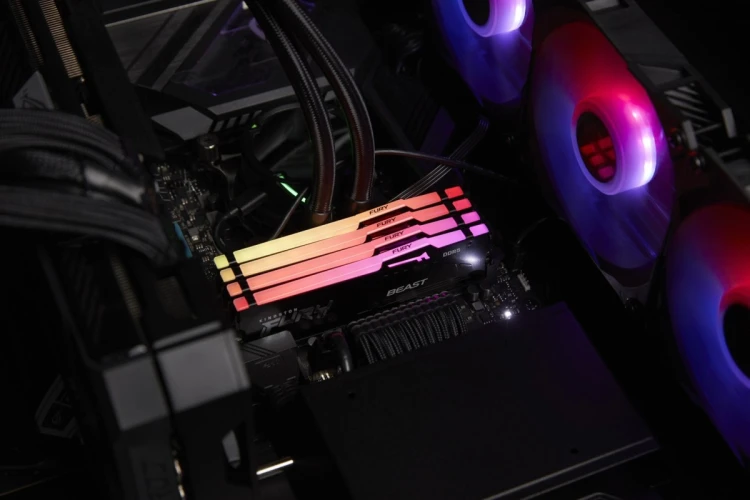Kingston Technology FURY Beast RGB moduł pamięci 16 GB 2 x 8 GB DDR5 5200 MT/s