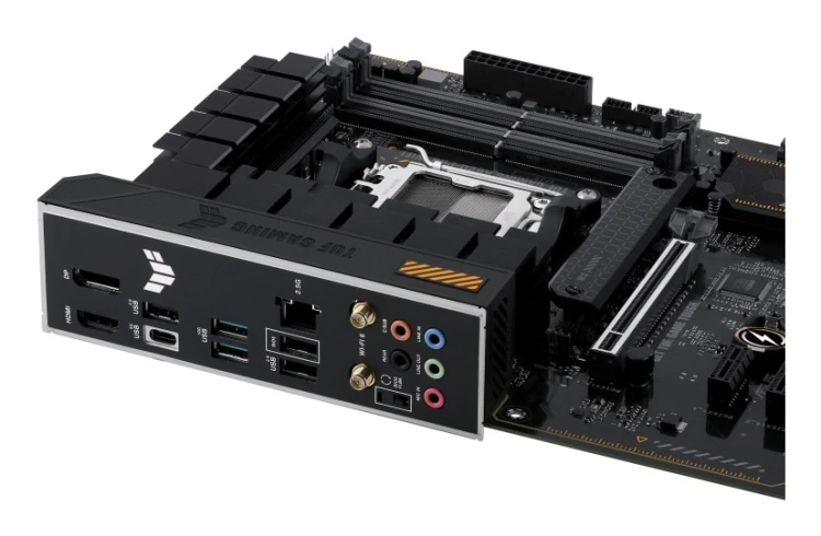 ASUS TUF GAMING A620-PRO WIFI AMD A620 Gniazdo AM5 ATX