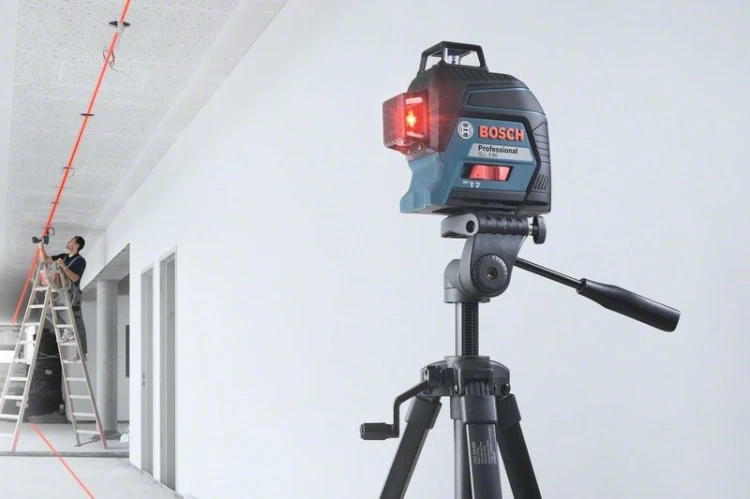 Bosch GLL 3-80 Professional Niwelator liniowy 30 m 630 - 650 nm (< 10 mW)