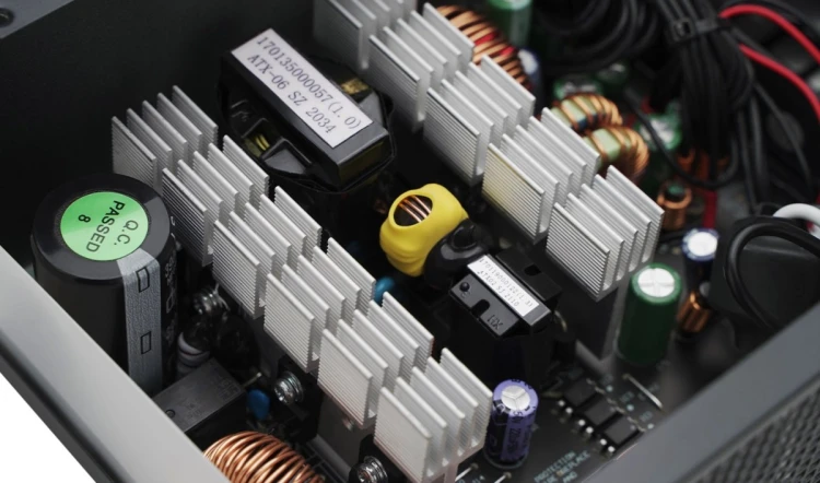 DeepCool PF700 moduł zasilaczy 700 W 20+4 pin ATX ATX Czarny