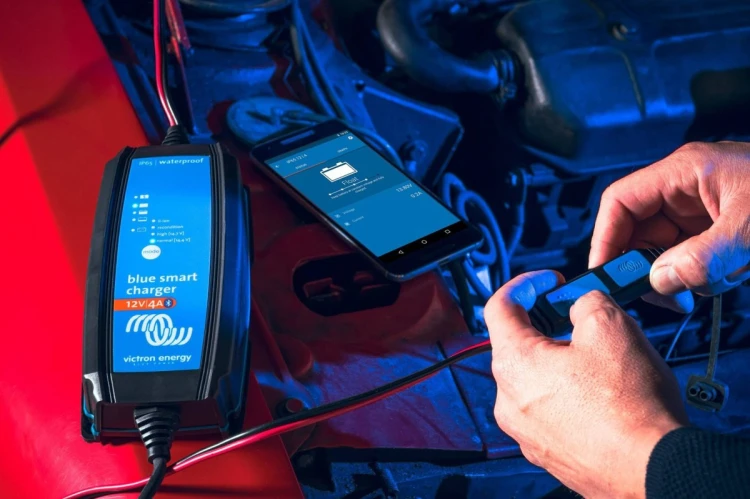 Ładowarka Blue Smart IP65s 12/5 + złącze DC