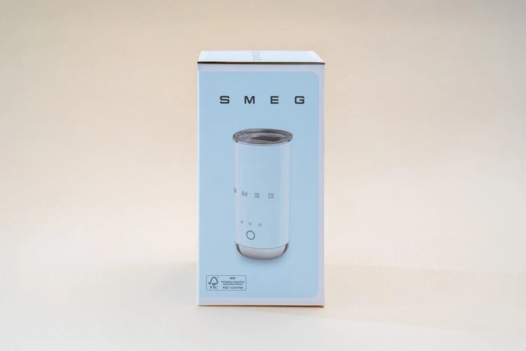Smeg MFF02PBEU spieniacz / podgrzewacz do mleka Automatyczny spieniacz/podgrzewacz do mleka Niebieski
