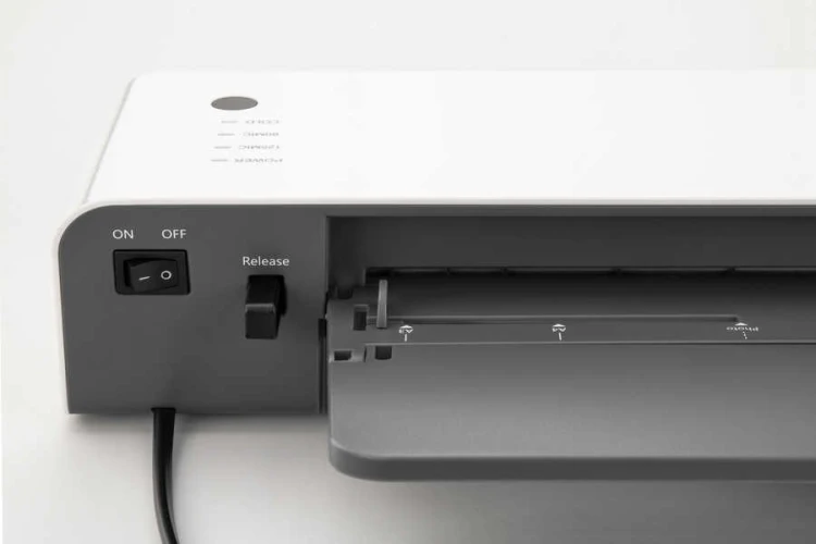 Peach PL120 laminator Laminator na gorąco 600 mm/min Biały
