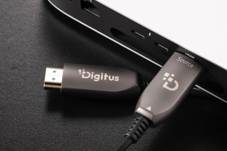 Digitus Hybrydowy kabel światłowodowy HDMI AOC, UHD 8K, 100 m